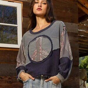POL patchwork oversize slouchy multicolor peace appliqué sweatshirt